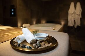 Gold Tower Lifestyle Hotel