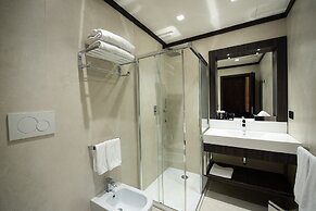 Gold Tower Lifestyle Hotel