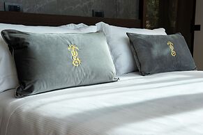 Gold Tower Lifestyle Hotel