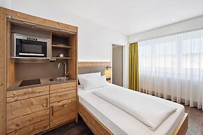 Hotel Zeppelin