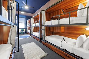 Roamer St Kilda