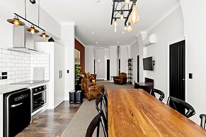 Hokitika Fire Station Boutique Accommodation