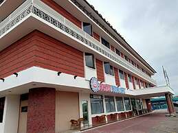 Borneo Suites Hotel