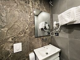 Imperator Hotel