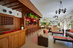 Floral Hotel