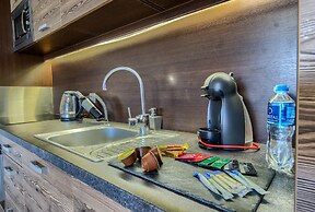 Alibi Apartments