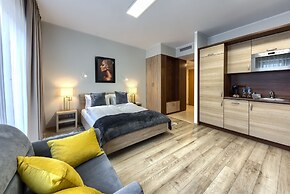 Alibi Apartments