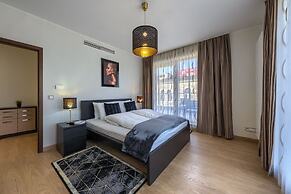 Alibi Apartments