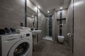 Alibi Apartments
