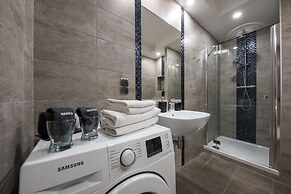 Alibi Apartments