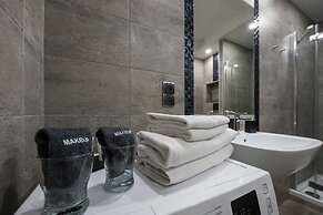 Alibi Apartments