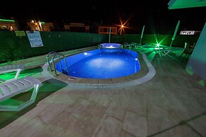 Huma Elite Hotel