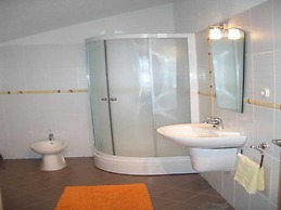 Apartments Paloc