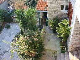 Apartment Račić