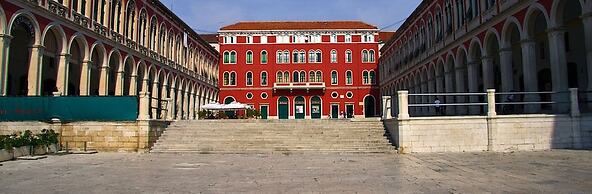 A2 - Apartment in the Very Heart of Split