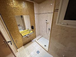 Priamos Hotel Erato