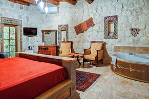 Nova Cave Hotel