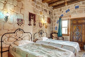Nova Cave Hotel