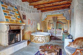 Nova Cave Hotel