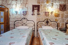Nova Cave Hotel