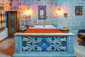 Nova Cave Hotel