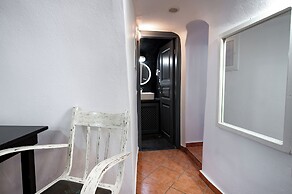 Lotza Studios