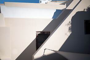 Lotza Studios
