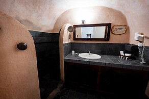 Lotza Studios