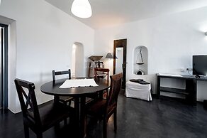 Lotza Studios