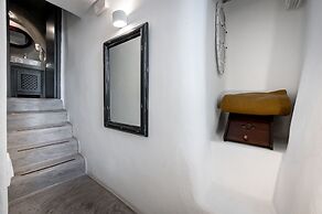 Lotza Studios