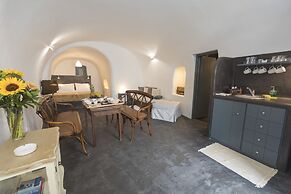 Lotza Studios