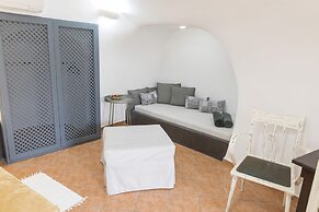 Lotza Studios