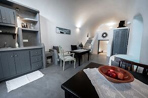 Lotza Studios