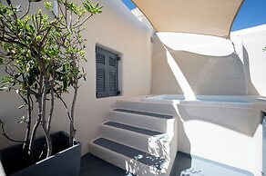 Lotza Studios