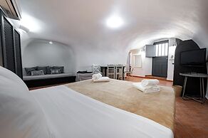 Lotza Studios