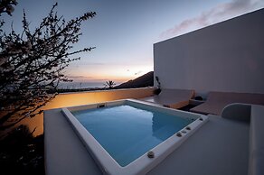 Lotza Studios