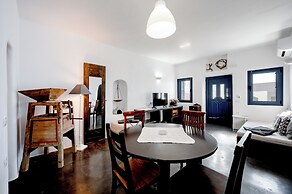Lotza Studios