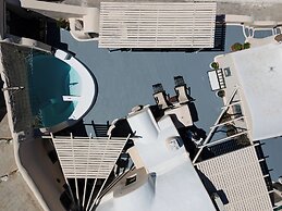 Lotza Studios