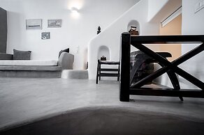 Lotza Studios