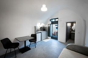 Lotza Studios