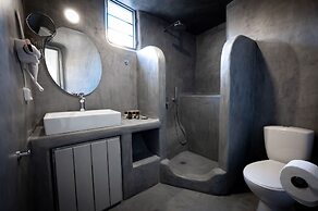 Lotza Studios