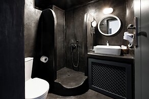 Lotza Studios