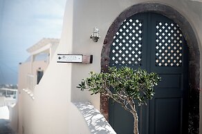 Lotza Studios