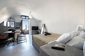 Lotza Studios