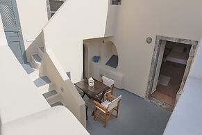 Lotza Studios