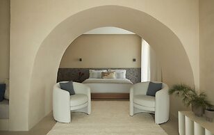 Parocks Luxury Hotel & Spa