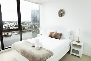 Pars Apartments Collins Wharf Docklands