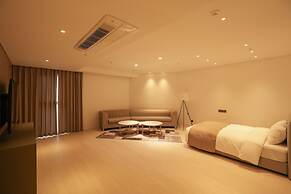 Busan City Hotel