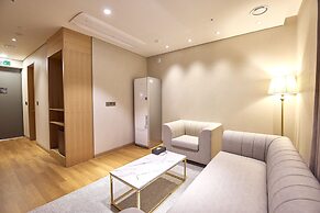 Busan City Hotel