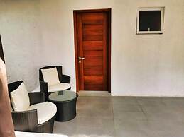 Searenity Beach Villa